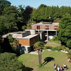 Hostel Ostal - Du Moulin Blanc, Brest